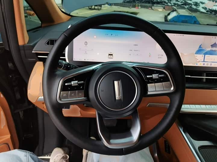 Wey 80 Hybrid, 2023 — фото 7 из 9