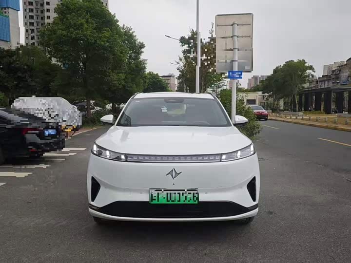 Dongfeng Yipai eπ 008, 2024 — фото 2 из 7