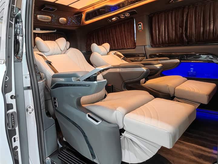 Mercedes-Benz Vito, 2023 — фото 8 из 9