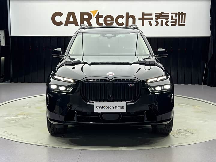 BMW X7, 2023 — фото 3 из 5