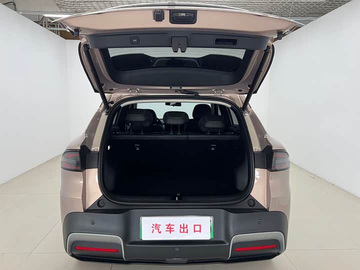 Changan Qiyuan (Nevo) Q05, 2025 — фото 8 из 9