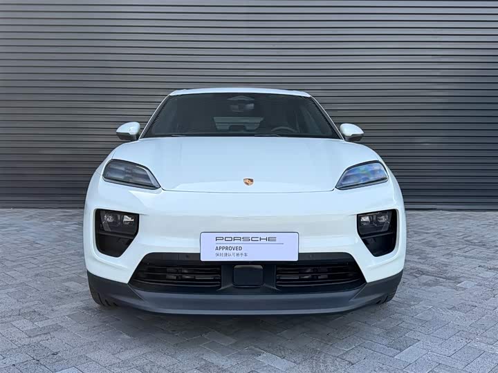 Porsche Macan EV, 2025 — фото 6 из 9