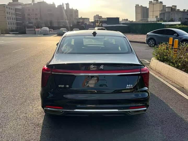 Hongqi H5, 2023 — фото 5 из 9