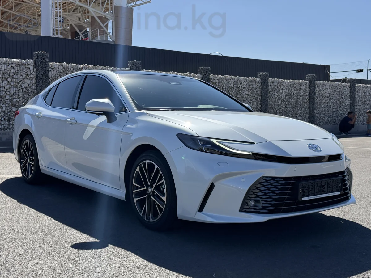 Toyota Camry, 2026 — фото 3 из 12