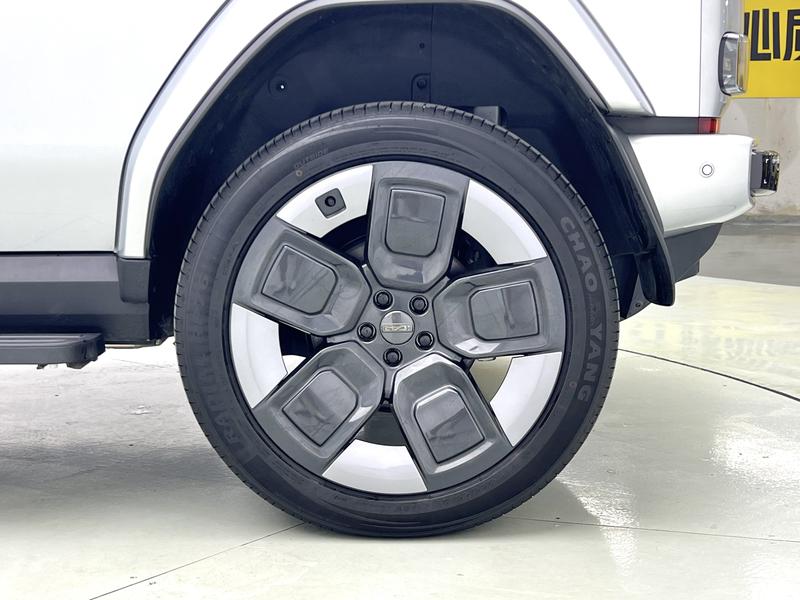 Chery iCar V23, 2025 — фото 11 из 12