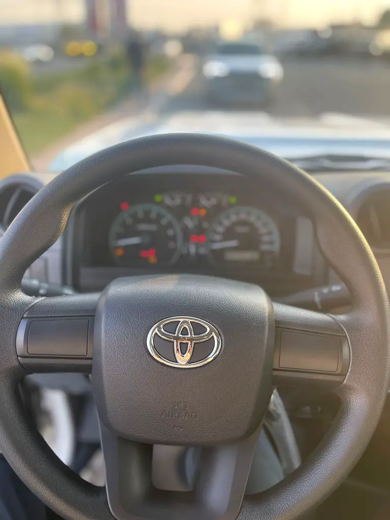 Toyota Land Cruiser 70 Series, 2026 — фото 9 из 10