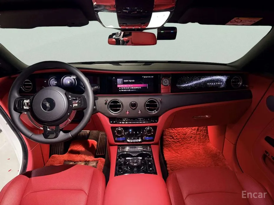 Rolls-Royce Spectre, 2025 — фото 10 из 12