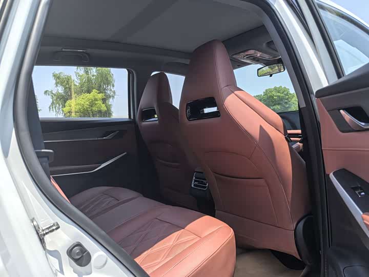 Changan CS75 Plus, 2023 — фото 7 из 9
