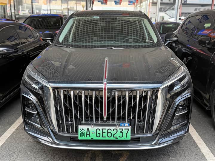Hongqi HS3 Hybrid, 2026 — фото 2 из 9