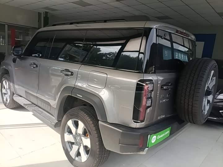 BAIC Beijing BJ40 Hybrid, 2025 — фото 5 из 9