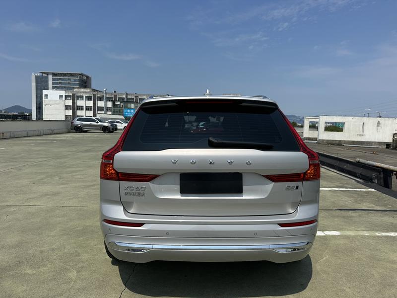 Volvo XC60, 2021 — фото 6 из 12