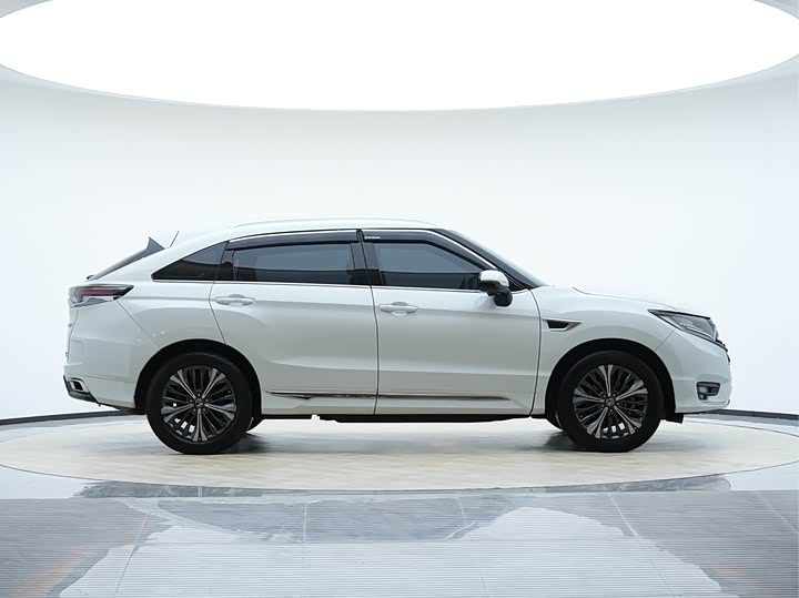 Honda UR-V, 2022 — фото 6 из 9