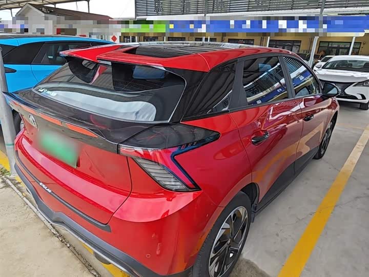 MG Motor 4 EV, 2023 — фото 7 из 9