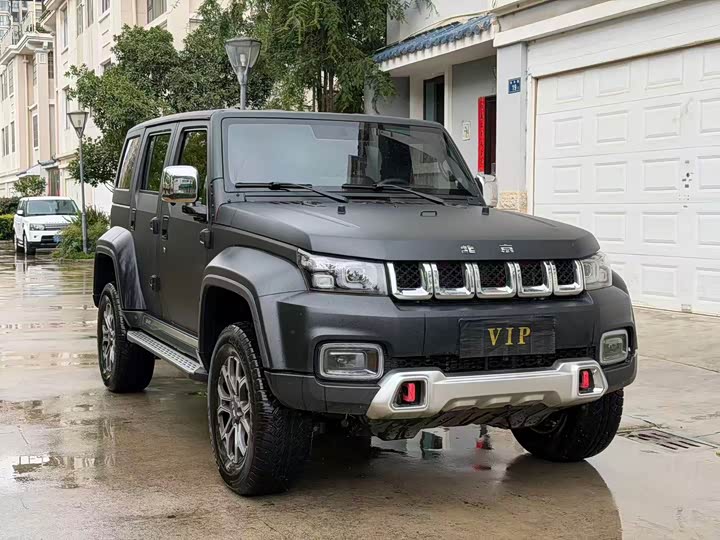 BAIC Beijing BJ40, 2025 — фото 3 из 9