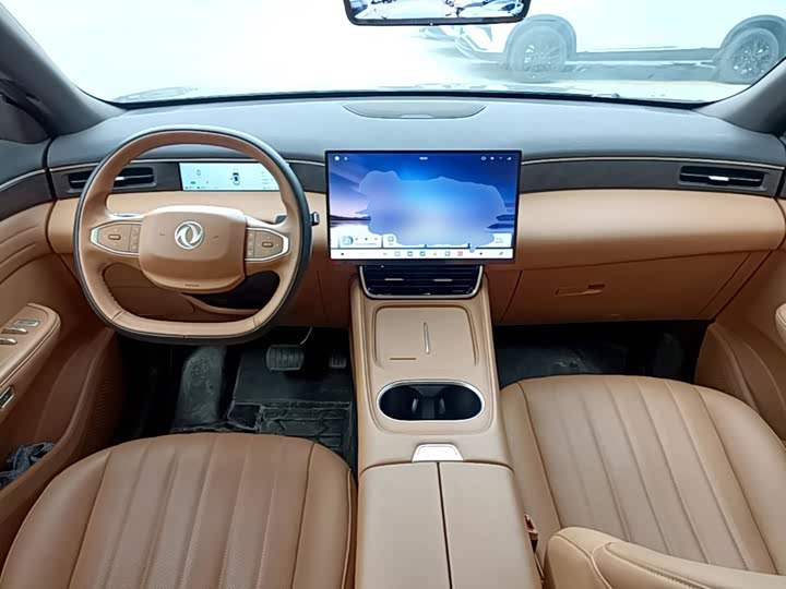 Dongfeng Aeolus L8, 2025 — фото 8 из 9