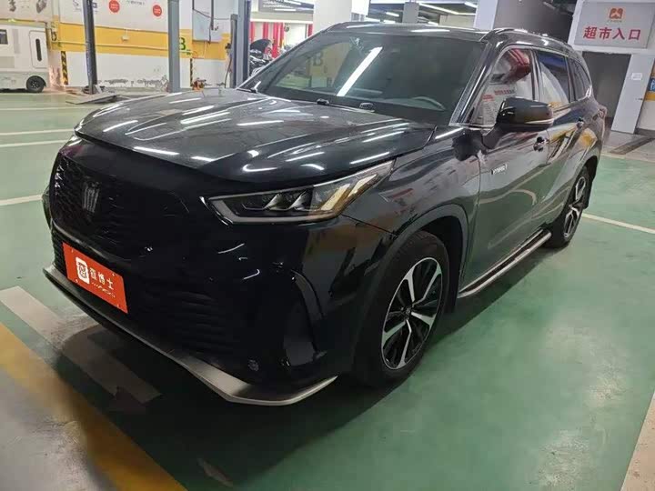 Toyota Crown Kluger, 2023 — купить в Тольятти под ключ