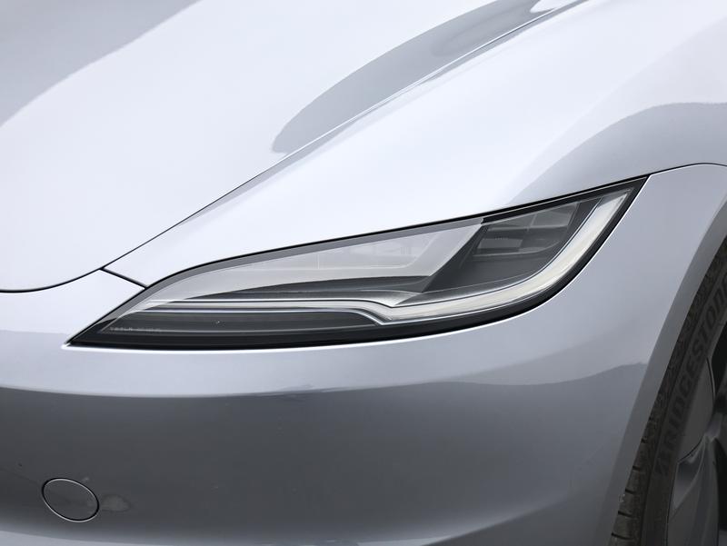 Tesla Model 3, 2025 — фото 2 из 12