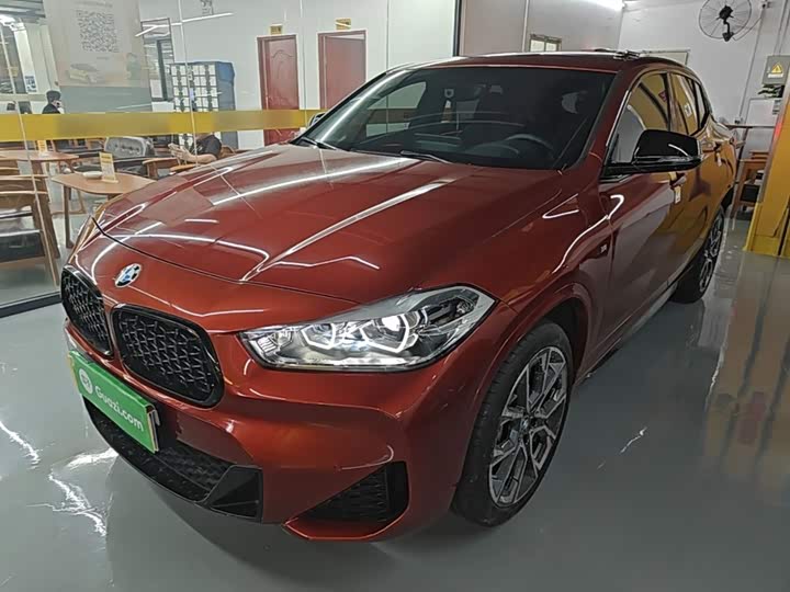 BMW X2, 2022 — фото 2 из 9