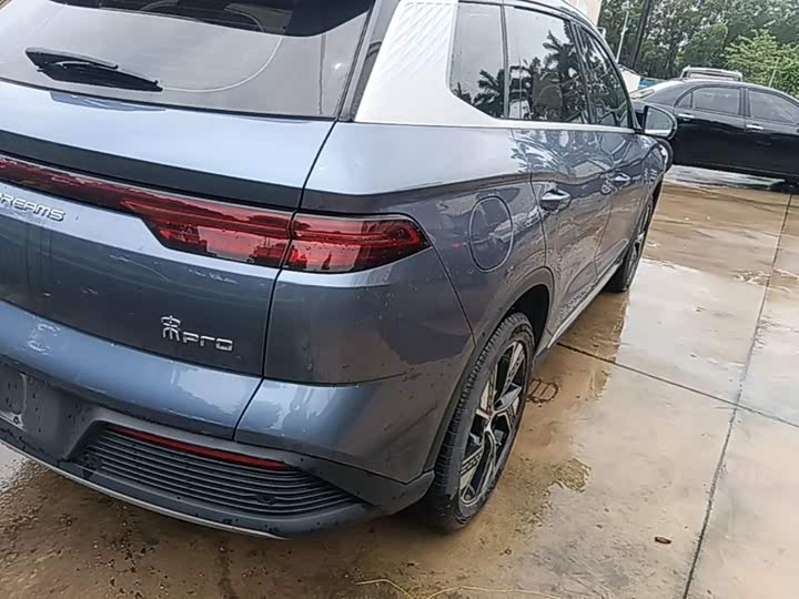 BYD Song Pro Hybrid, 2024 — фото 8 из 9