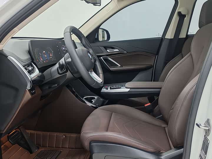 BMW X1, 2024 — фото 7 из 9