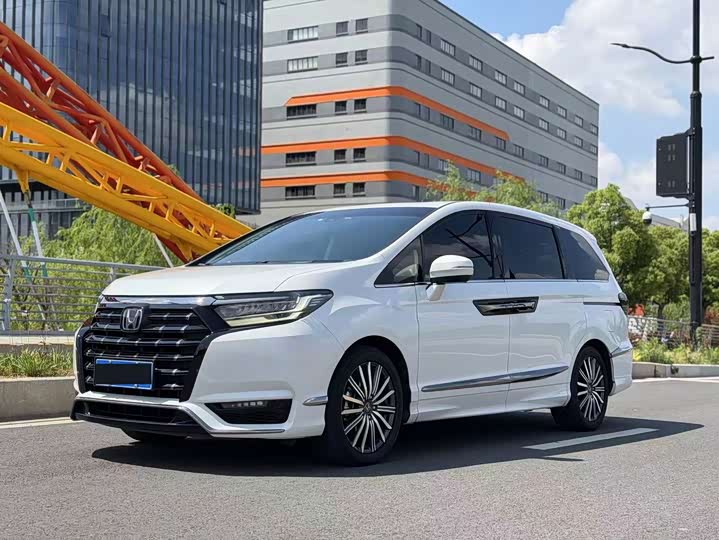 Honda Elysion, 2022 — купить в Смоленске под ключ