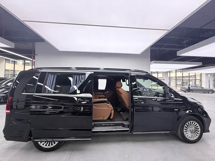Mercedes-Benz Vito, 2022 — фото 4 из 9