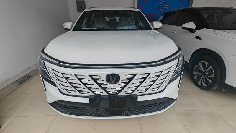 Changan CS75 Plus, 2025 — фото 2 из 12
