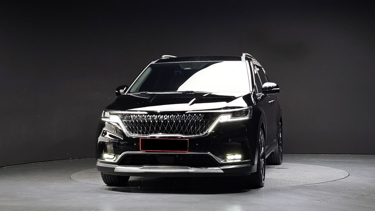 Kia Carnival, 2023 — фото 3 из 12