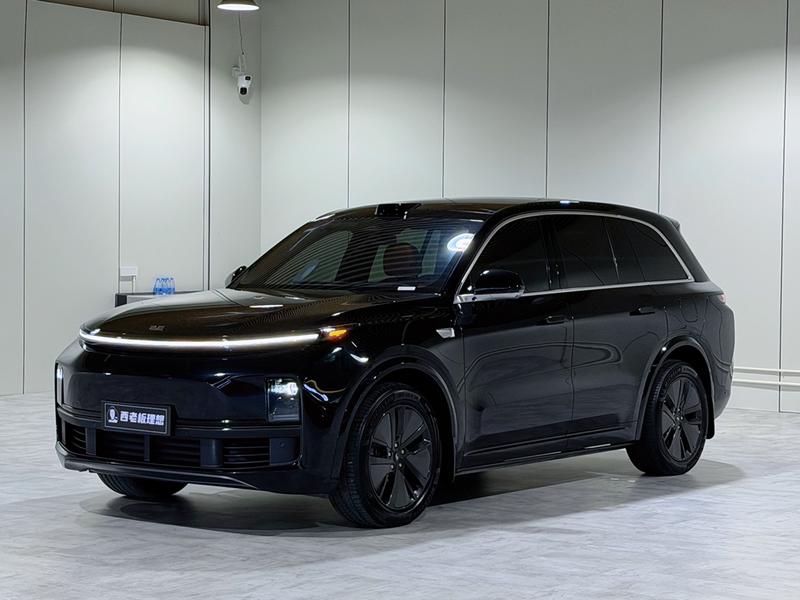 LiXiang L8, 2024 — купить в Санкт-Петербурге под ключ