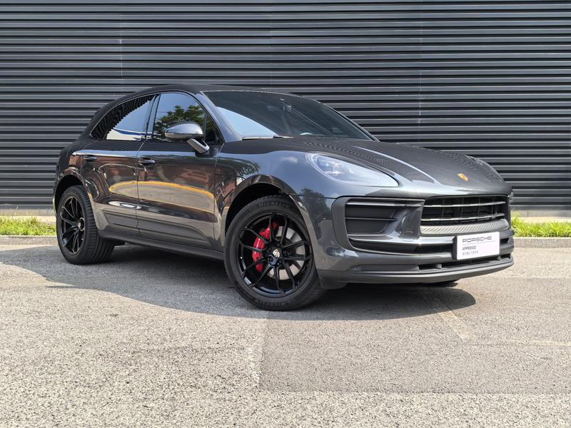Porsche Macan, 2023 — фото 2 из 9