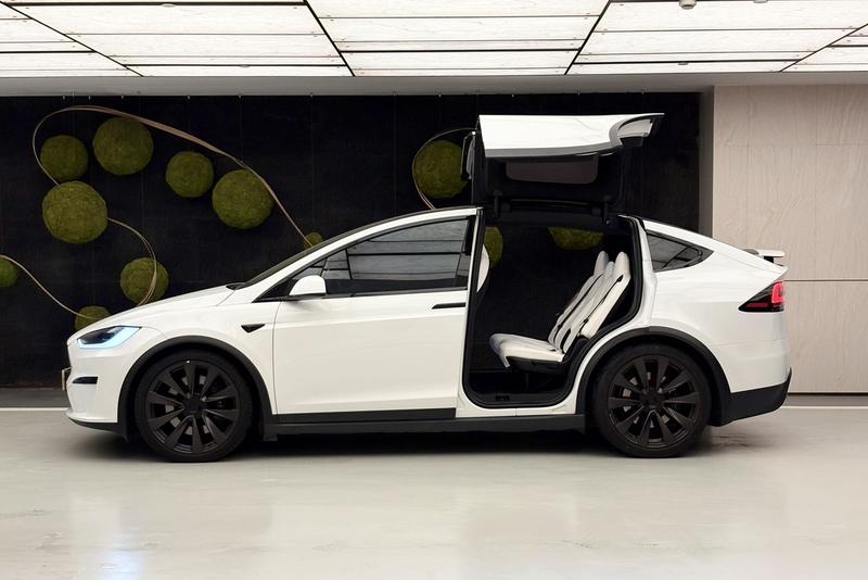 Tesla Model X, 2023 — фото 4 из 12