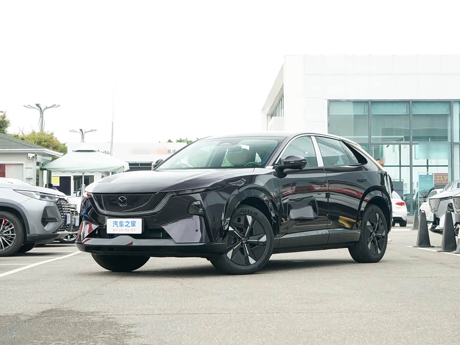 Mazda EZ-60, 2026 — купить в Казани под ключ