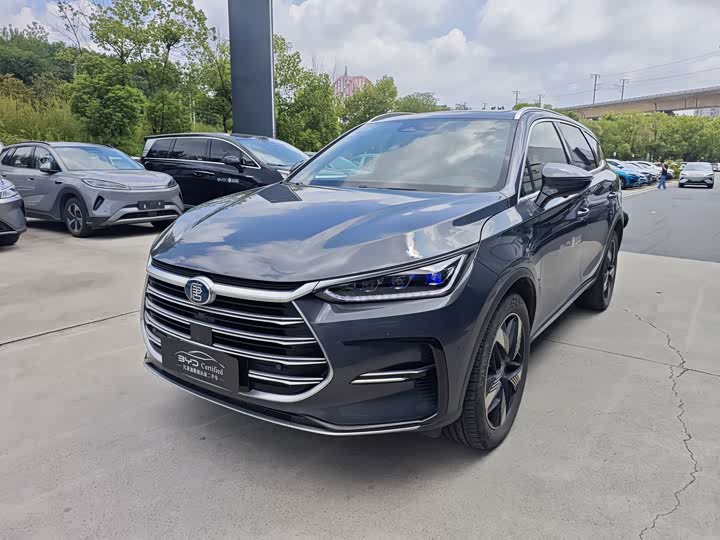 BYD Tang Hybrid/EV, 2023 — купить в Рязани под ключ