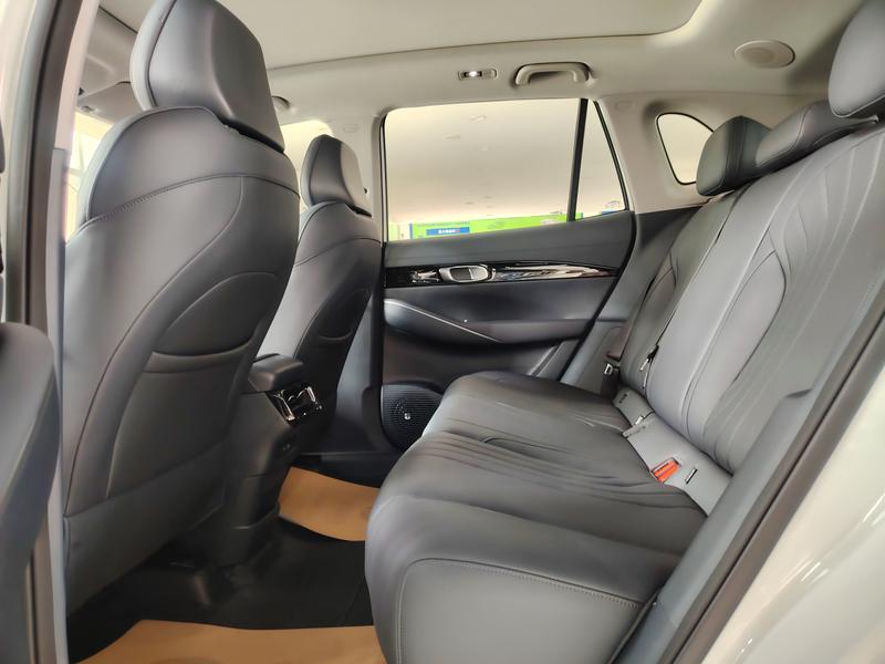 Geely Galaxy E5, 2026 — фото 11 из 12