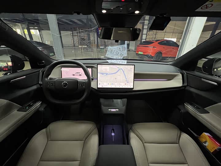 Volvo XC70 Hybrid, 2025 — фото 3 из 9