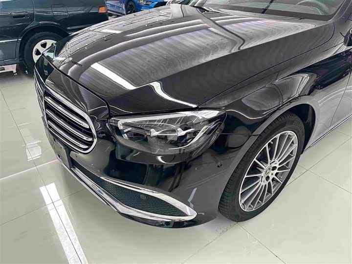 Mercedes-Benz E-Class, 2023 — фото 3 из 9