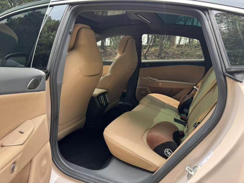 BAIC Arcfox Alpha S5, 2024 — фото 10 из 11