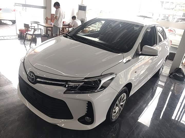 Toyota Vios, 2023 — фото 2 из 9