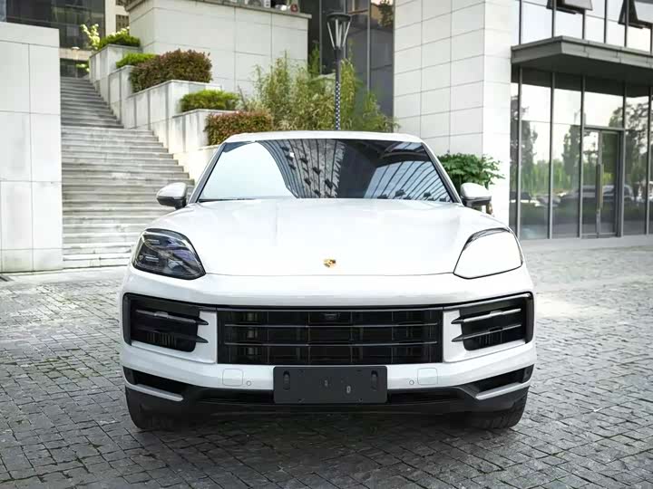 Porsche Cayenne, 2023 — фото 2 из 9