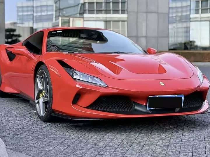 Ferrari F8, 2022 — фото 2 из 9