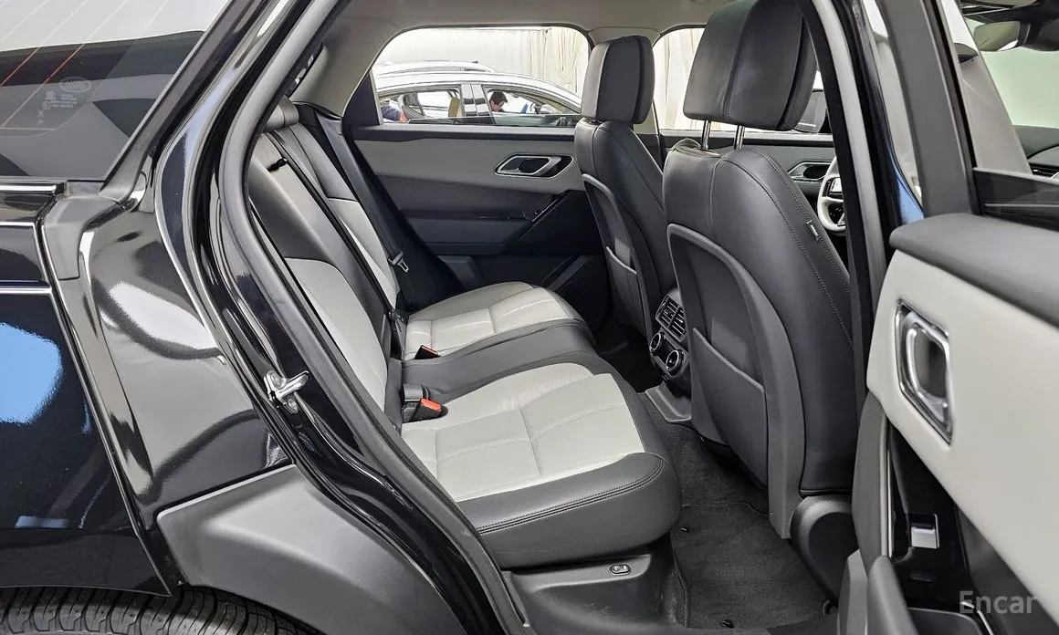 Land Rover Range Rover Velar, 2024 — фото 12 из 12