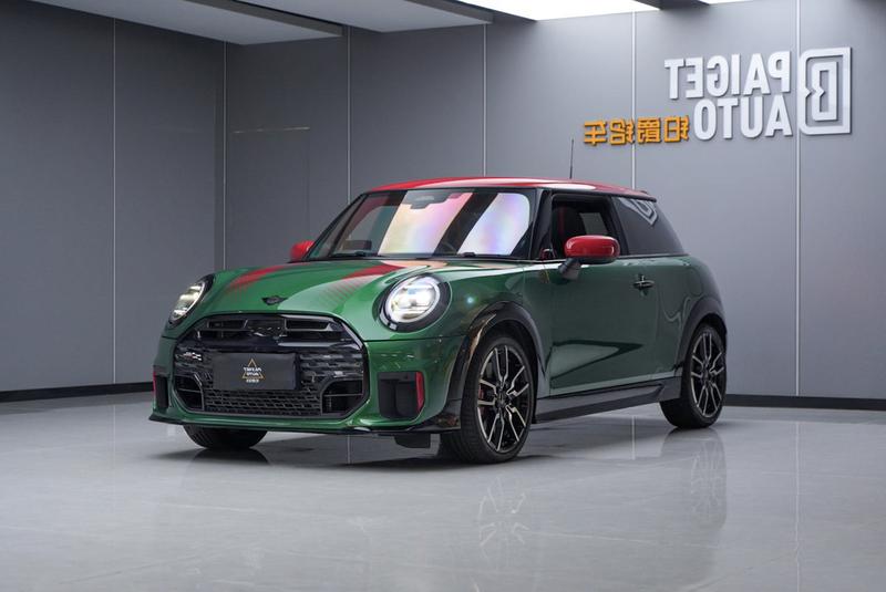 Mini Mini JCW, 2025 — купить в Смоленске под ключ