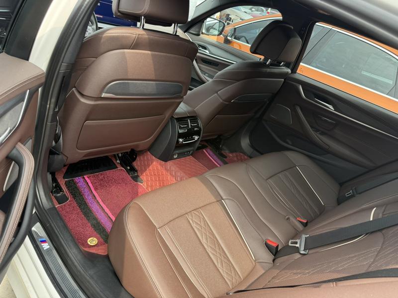 BMW 5 Series, 2022 — фото 11 из 12