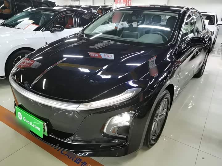 Hongqi E-QM5, 2025 — купить в Калуге под ключ