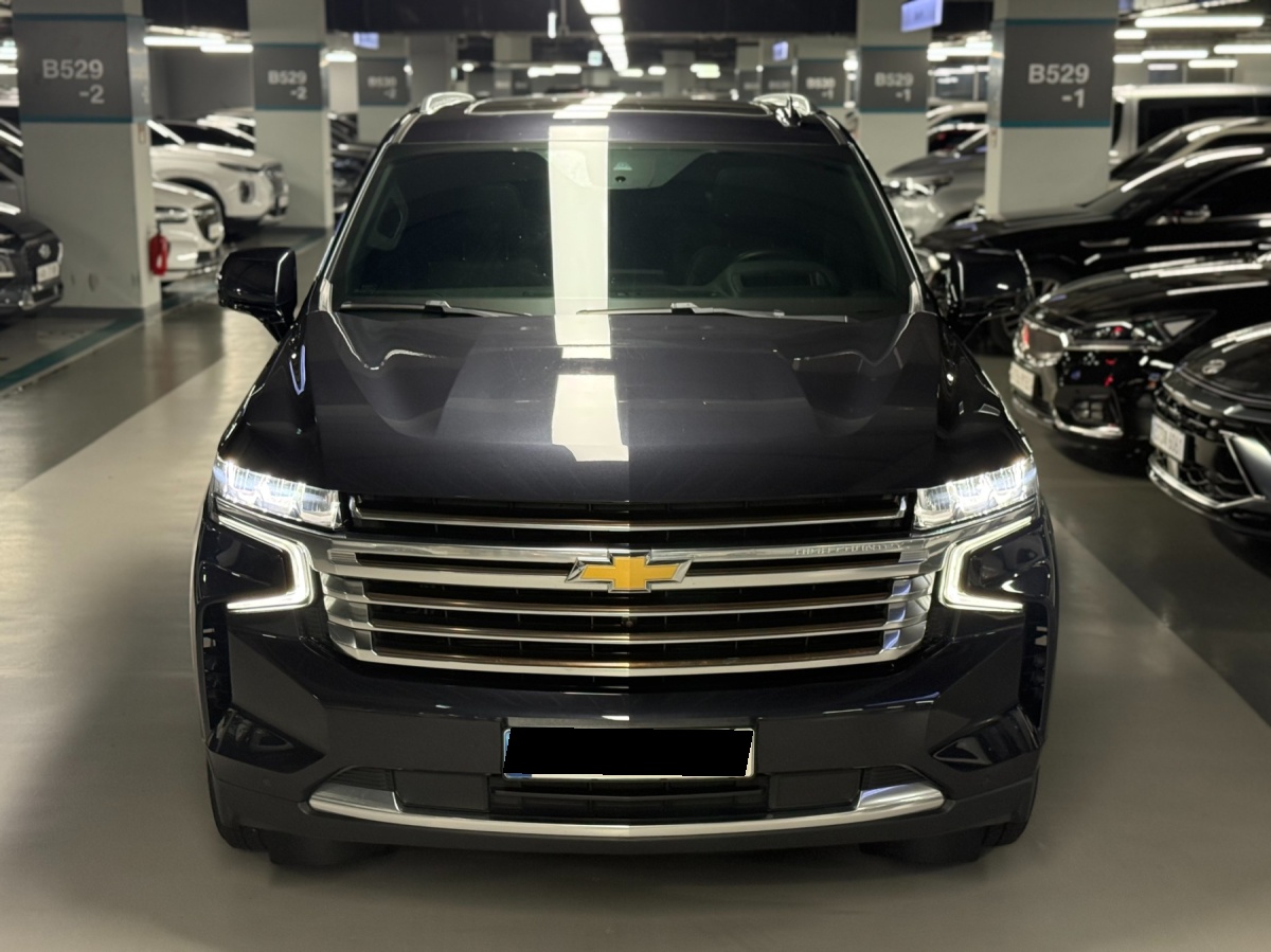 Chevrolet Tahoe, 2023 — купить в Брянске под ключ