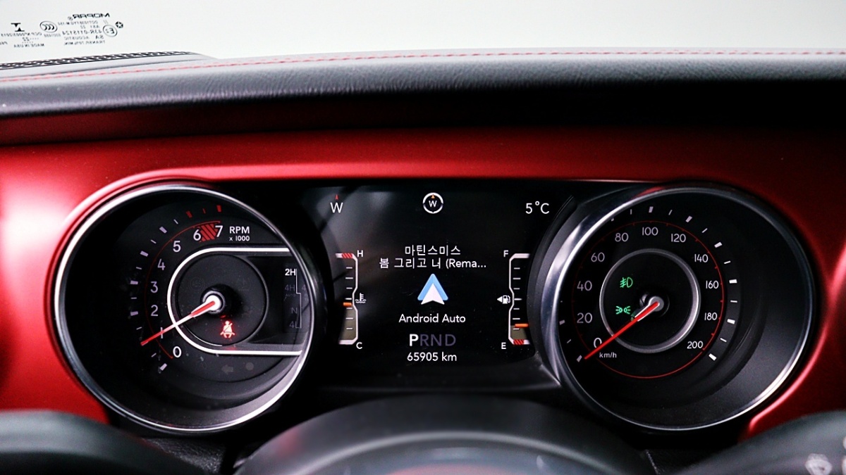 Jeep Wrangler, 2022 — фото 6 из 12
