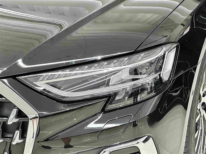 Audi A8, 2025 — фото 9 из 9