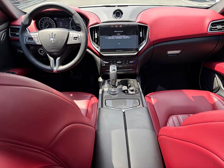 Maserati Ghibli, 2021 — фото 9 из 9