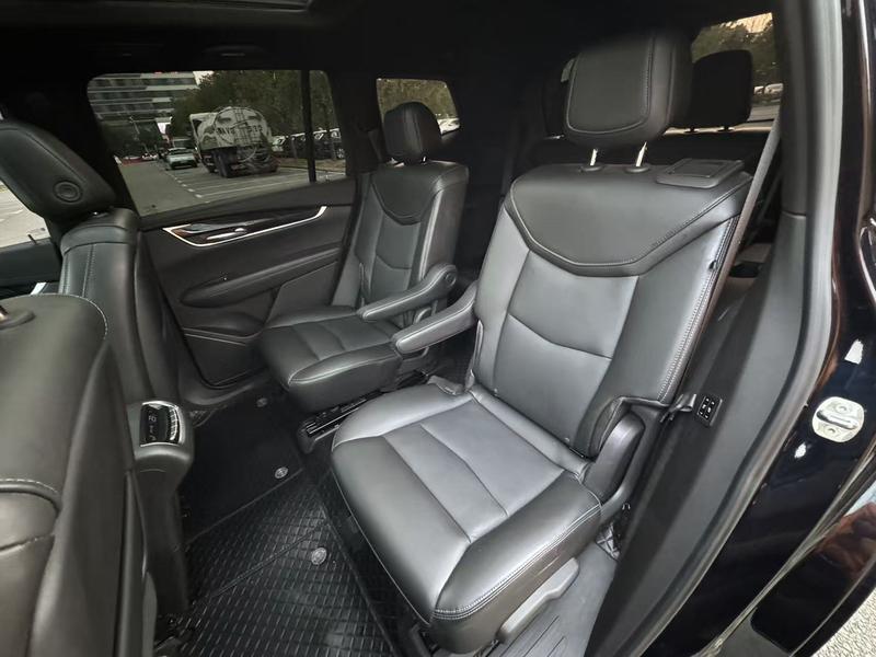 Cadillac XT6, 2022 — фото 11 из 12