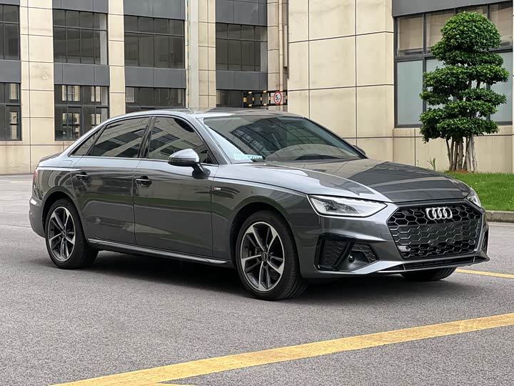 Audi A4L, 2024 — фото 3 из 9